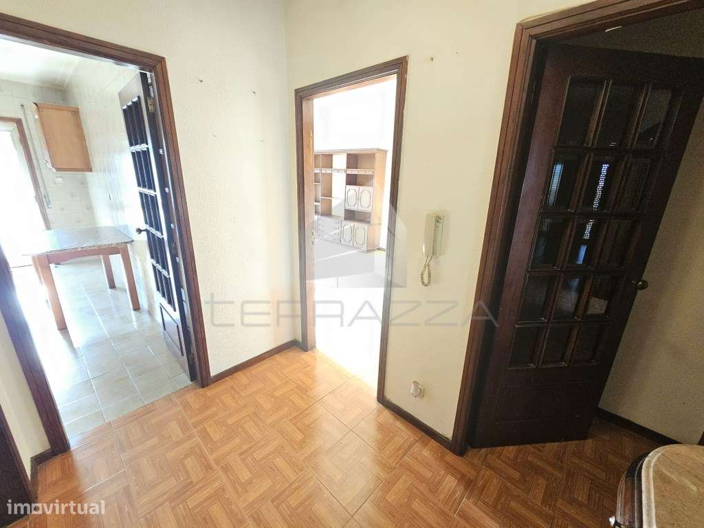 Apartamento T4 ao Metro de Fânzeres - Gondomar - Grande imagem: 4/24