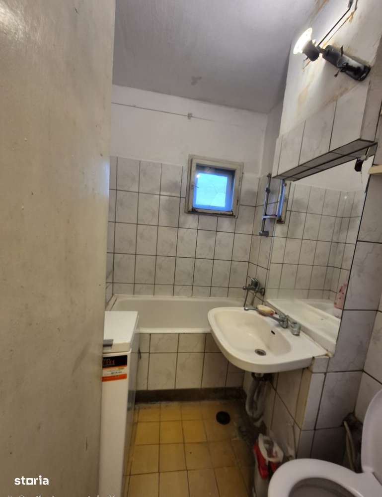 Apartament 3 camere, Zona Uta etaj 2, centrală proprie-5