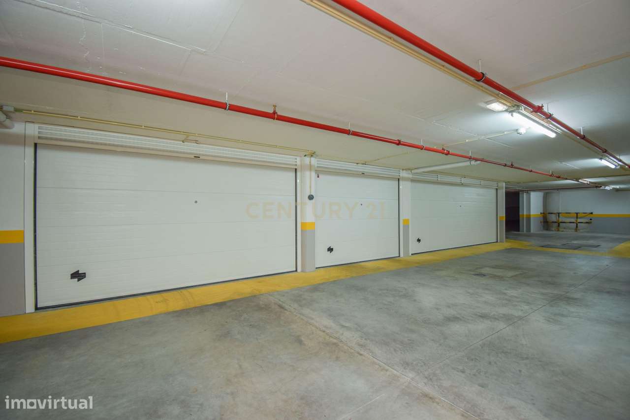 Apartamento T3 em Empreendimento Varandas da Torre em Carcavelos (Nova-20