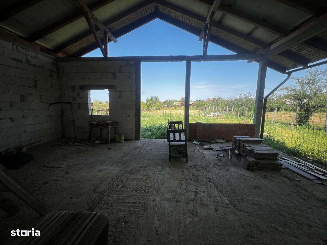 Casa in CAREI-zona Ianculesti cu 1493mp teren-11
