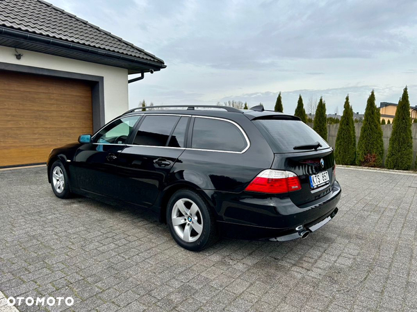 BMW Seria 5 520i Touring - 6