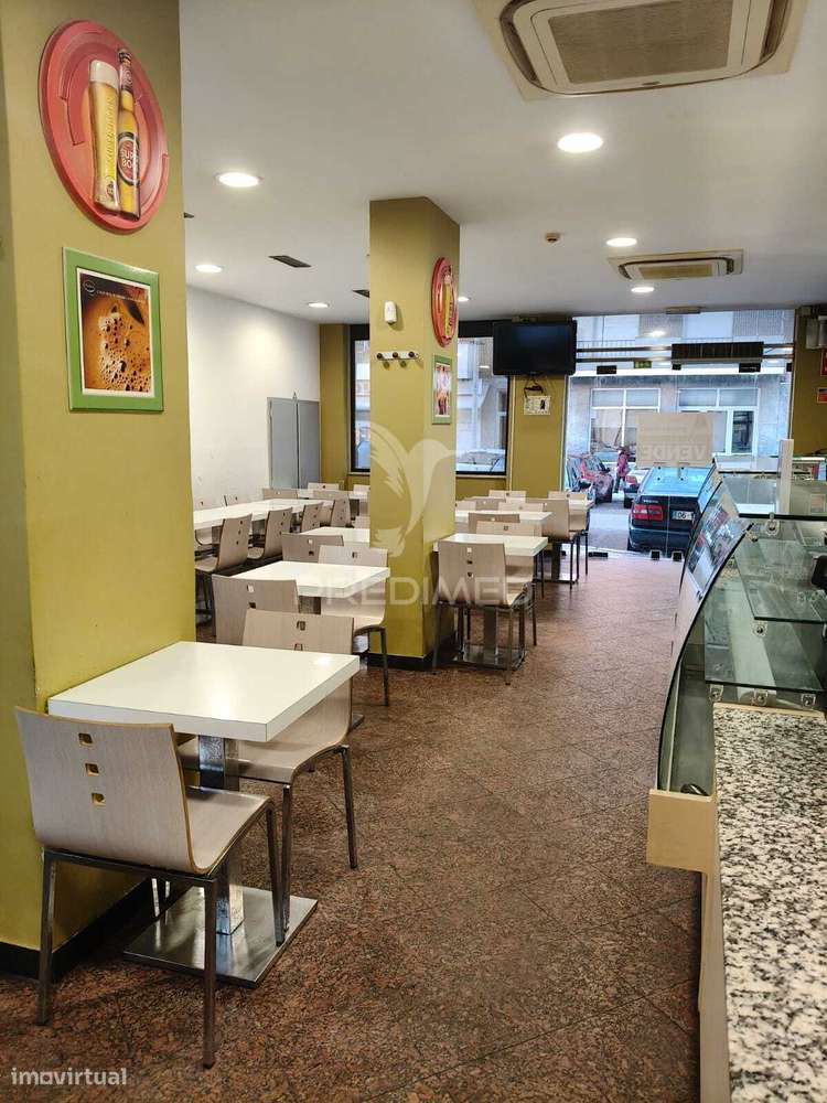 Restaurante e Snack-Bar Totalmente Equipado / Santarém - Grande imagem: 3/40