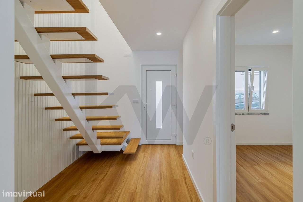 Moradia T3 Nova na Cova da Piedade - Grande imagem: 4/25