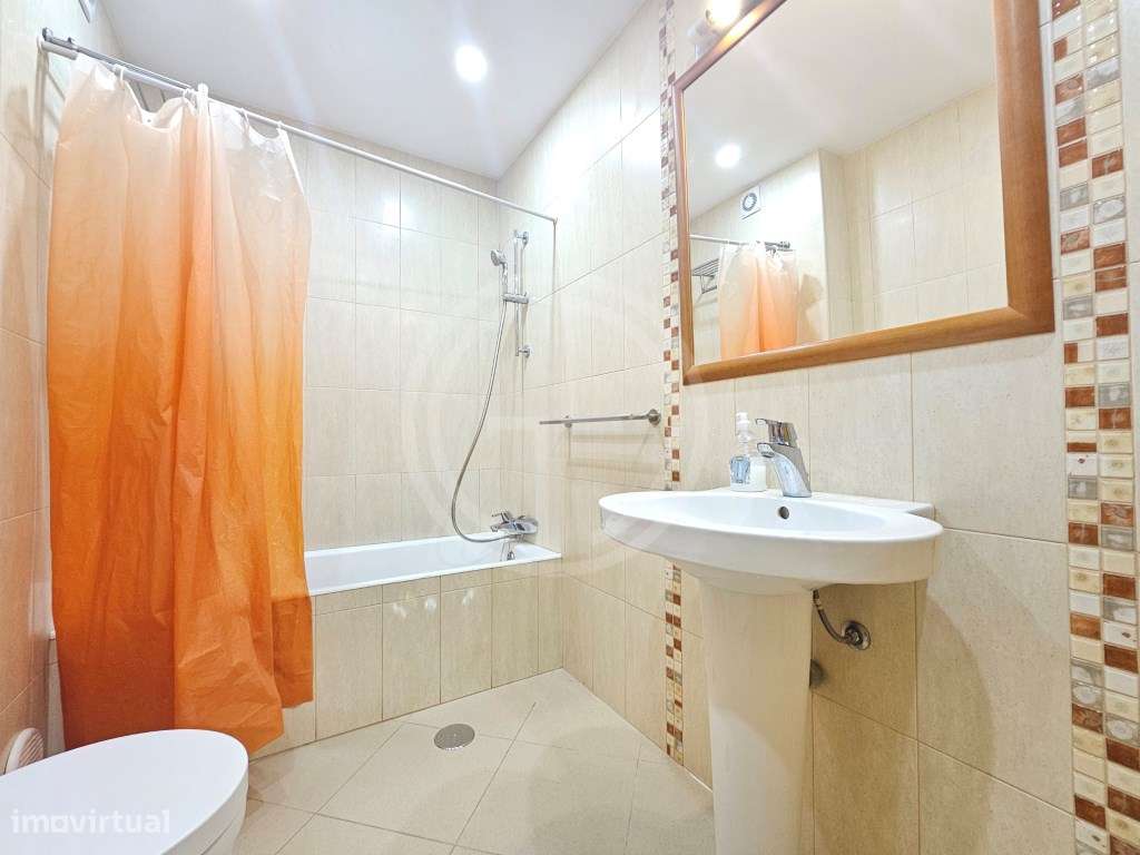 Moradia T3 com piscina e jardim comuns na Marina de Vilamoura-15