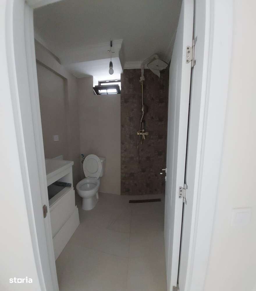 Casa de vanzare in Piata Abator-13