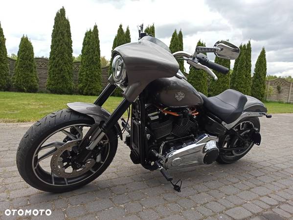 Harley-Davidson Softail Sport Glide - 2