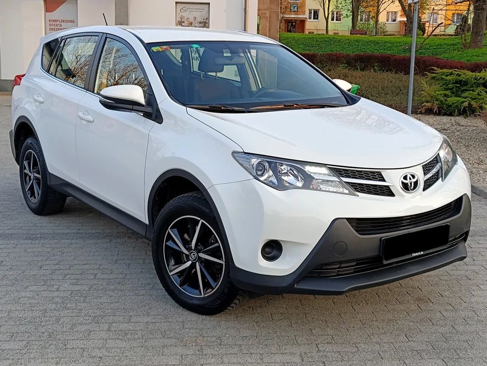 Toyota Rav4 IV 2.0 D-4D 4x2 Start-Stop Life 2013