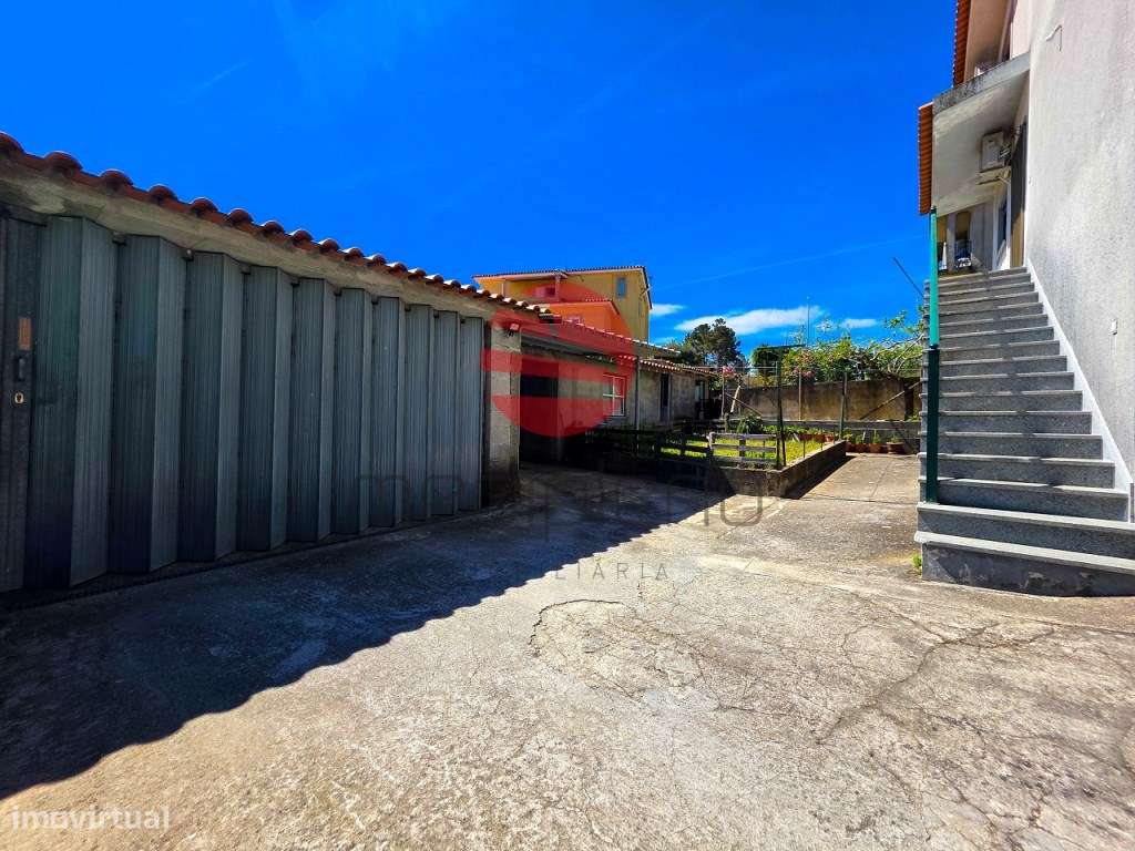 MORADIA T6 C/ GARAGEM - Grande imagem: 4/28