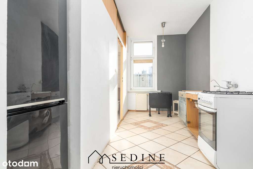 Duże mieszkanie w kamienicy przy Mazurskiej-6