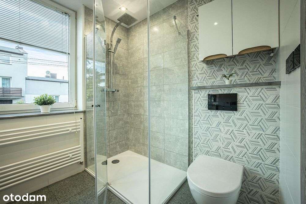 Dom z lat 70 - solidna baza do modernizacji-15