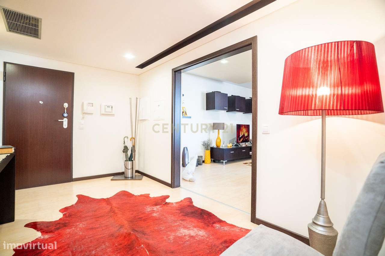 Moderno Apartamento  T3 Condomínio Fechado, em Nossa Senhora de Fátima-8