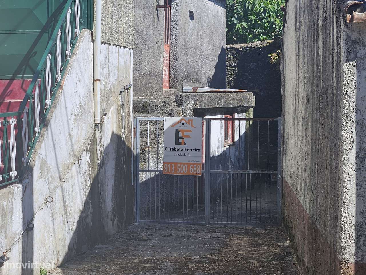 Moradia para Restaurar em Oliveira de Azeméis-10