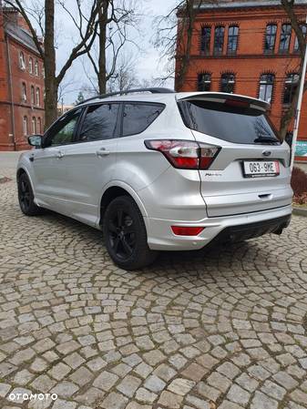 Ford Kuga 2.0 TDCi AWD ST-Line - 12