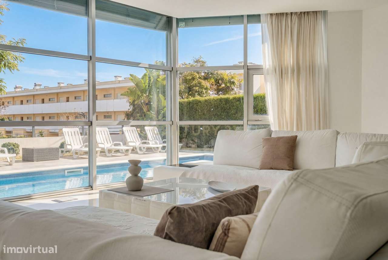 Moradia Contemporânea , com 5 quartos, na Marina de Albufeira. - Grande imagem: 5/40