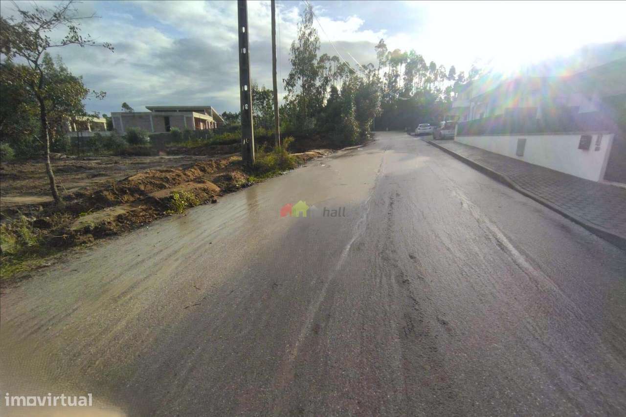 Terreno com 1.609,50 m2 com viabilidade de construção em Monte Real - - Grande imagem: 2/4