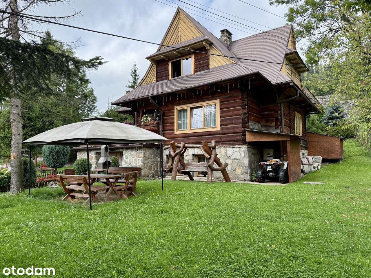 Działający pensjonat w bezpośrednim sąsiedztwie wyciagu Harenda-5