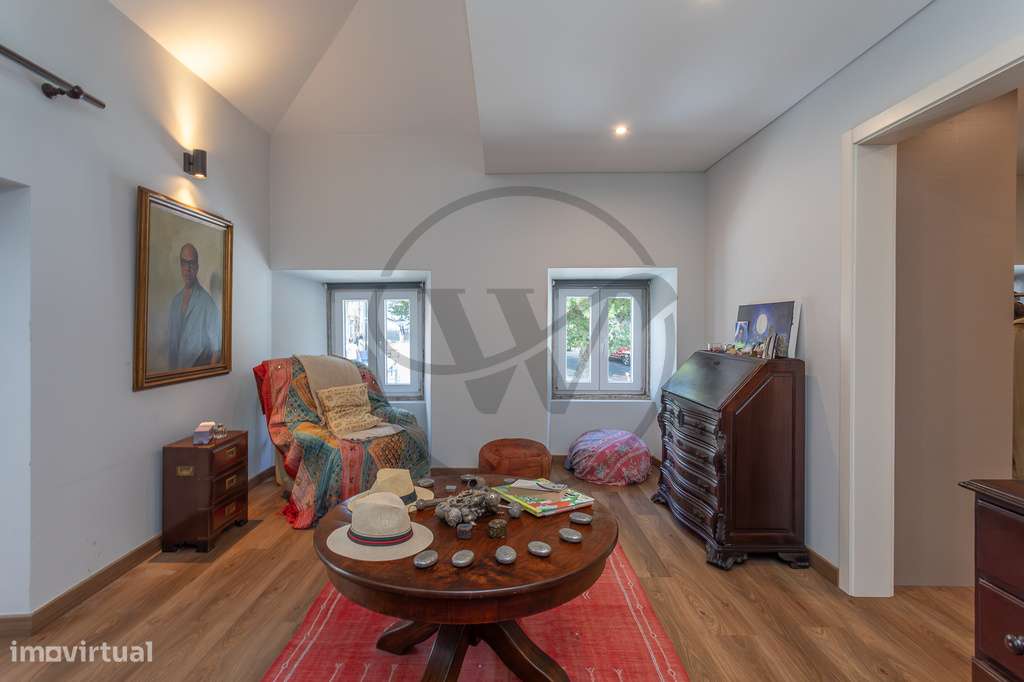 Prédio Misto Remodelado – Centro Histórico de São Pedro de Sintra-9