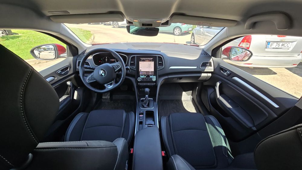 Renault Megane TCE 140 EDC Techno