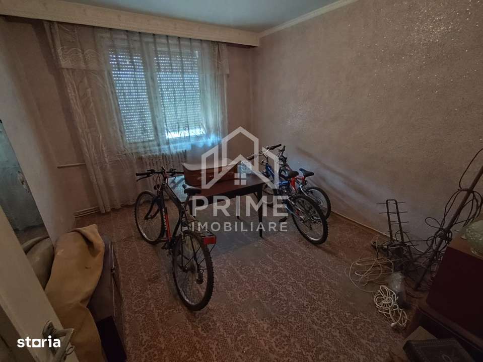 Apartament 3 camere, 69 mp, zona Cugir - Imagine principală: 3/6