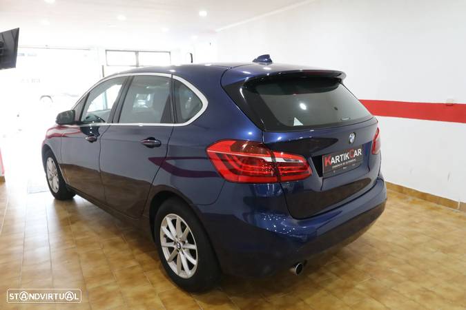 BMW 218 Active Tourer d Advantage Auto - 7