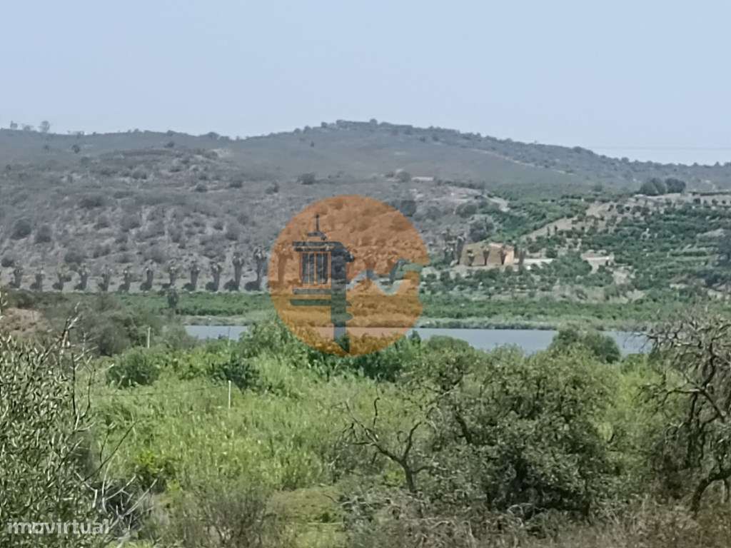 TERRENO RUSTICO COM 10.320 M2 PRÓXIMO A ALMADA D'OURO EM CASTRO MAR... - Grande imagem: 4/45