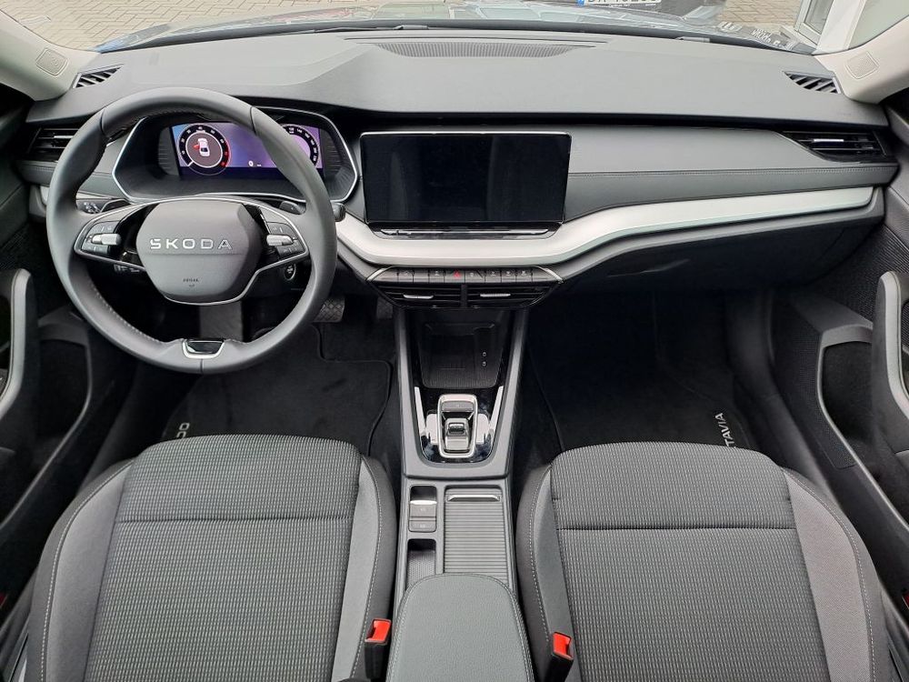 SKODA OCTAVIA 1.5 TSI 150KM DSG mHEV EDITION 130 SELECTION, dostępna od ręki