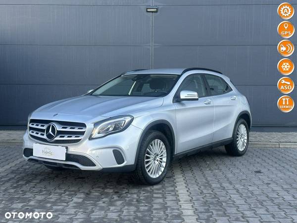 Mercedes-Benz GLA - 1