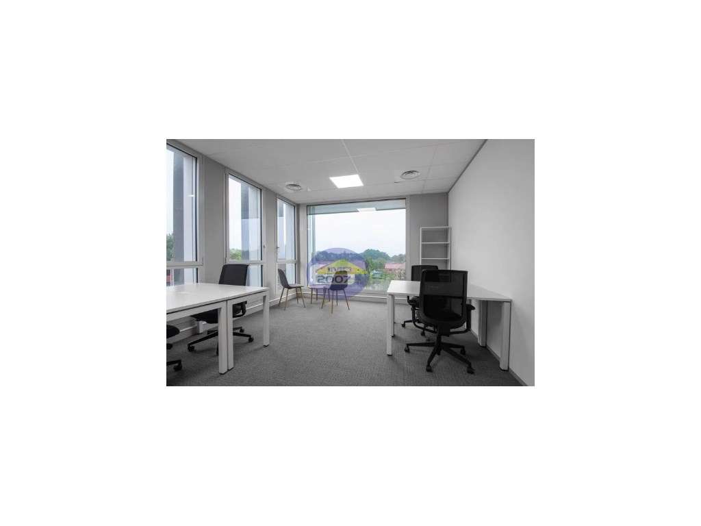 Arrendamento de escritório em São João da Madeira - Grande imagem: 2/8