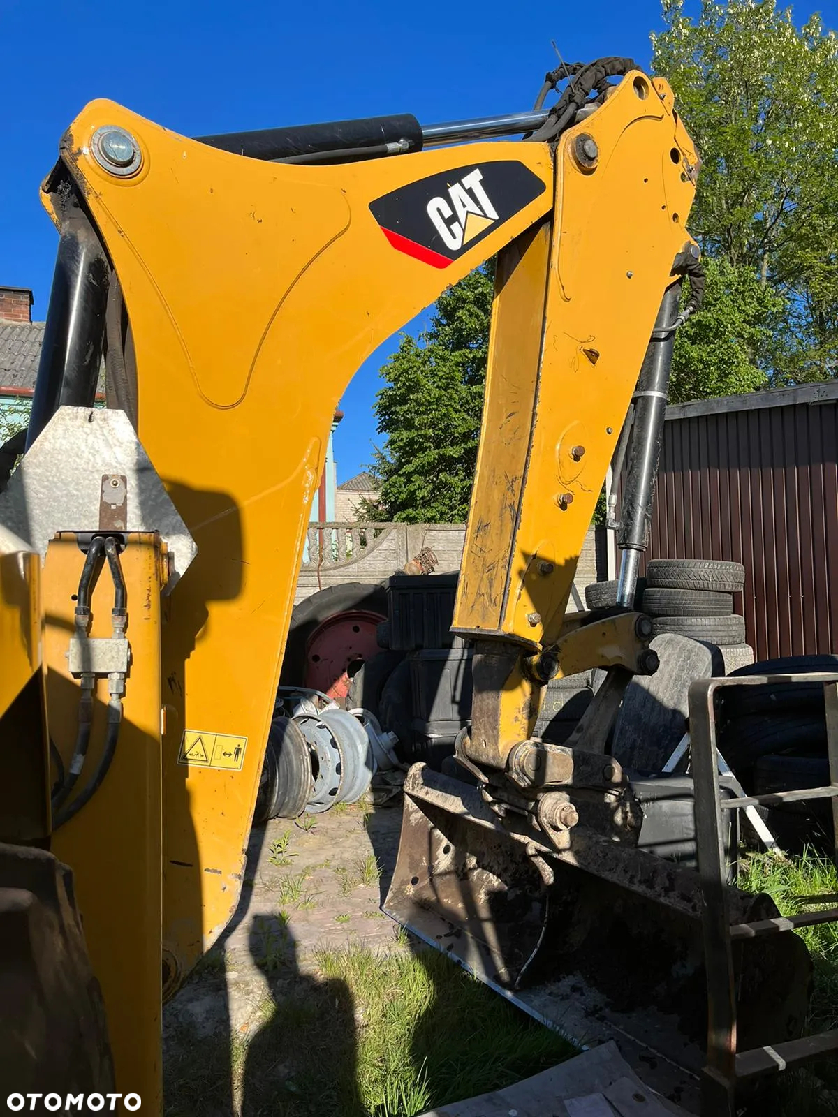 Caterpillar 428F2 - 11