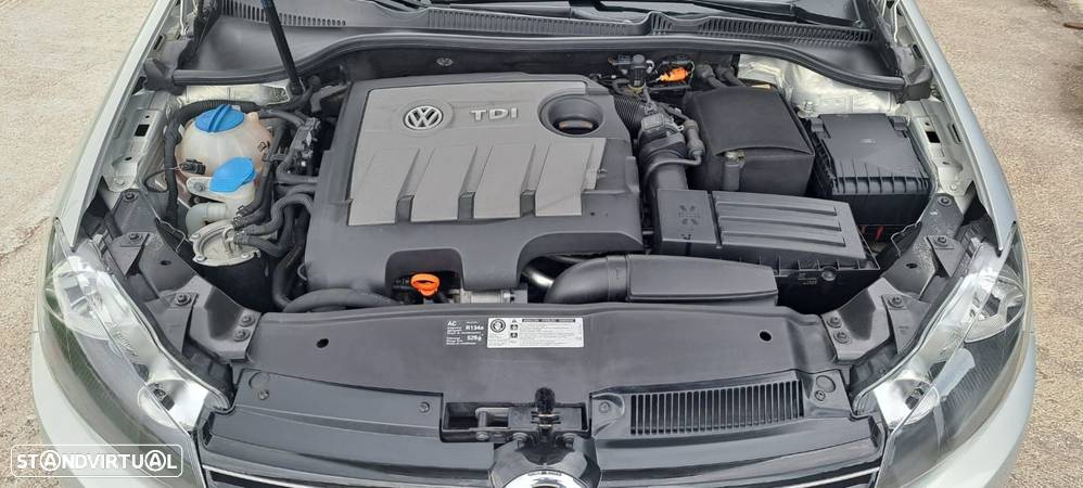 VW Golf 1.6 TDi Confortline - 48
