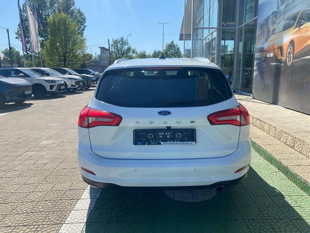 Ford Focus (5)