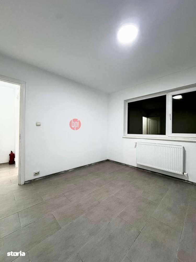 SE INCHIRIAZA 2 Spatii comerciale (separat sau impreuna) in Falticeni - Imagine principală: 2/4