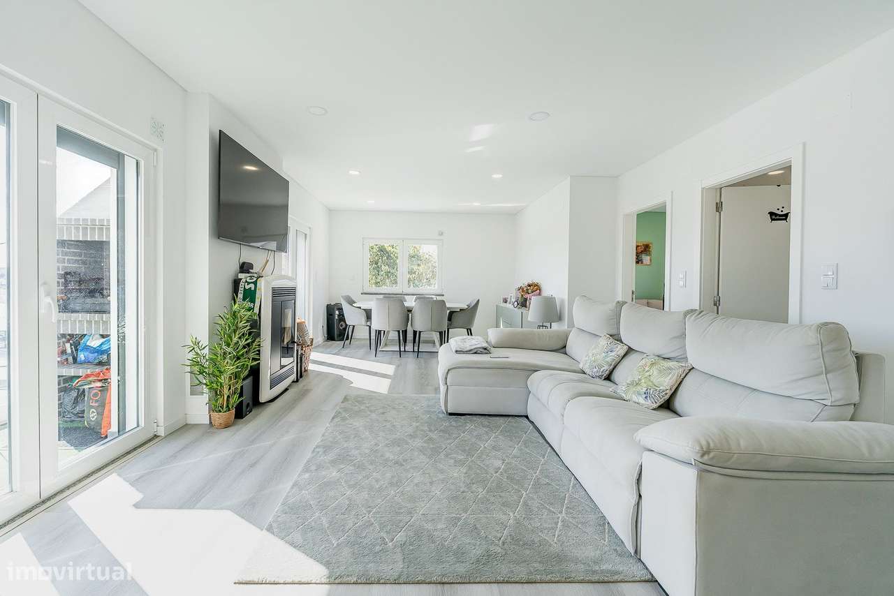 Andar do Moradia com vista sobre Lisboa - Grande imagem: 3/25