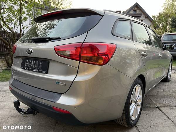 Kia Ceed Cee'd 1.6 GDI L Business Line - 3