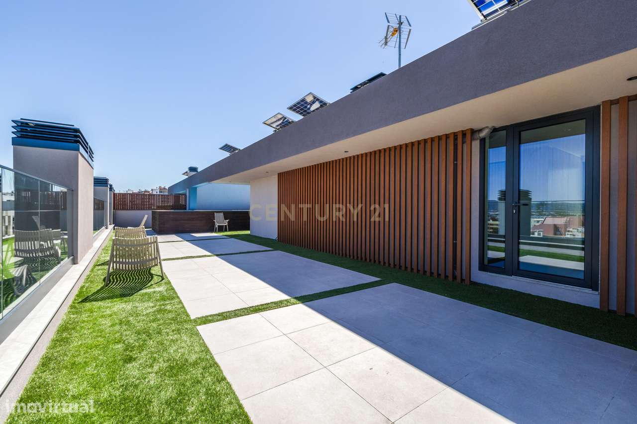 APARTAMENTO T2 NOVO DE LUXO EM FARO  PISCINA | GINÁSIO | DOMÓTICA E PA-27