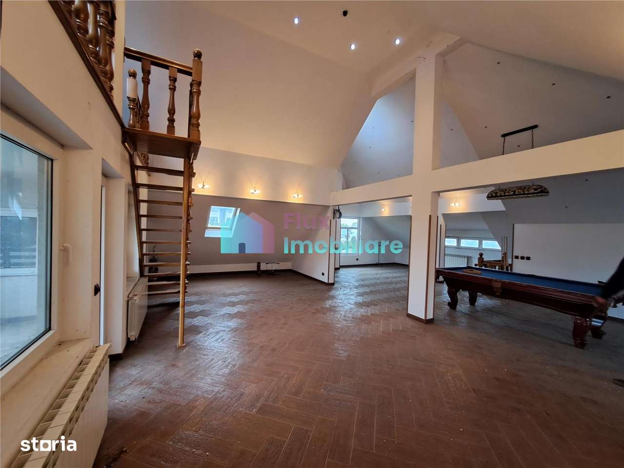 Vila spatioasa Itcani-8