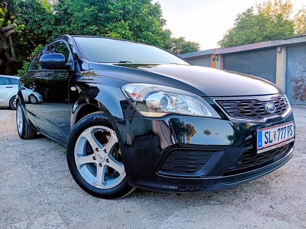Kia Ceed 1.4 CVVT Edition 7 2011