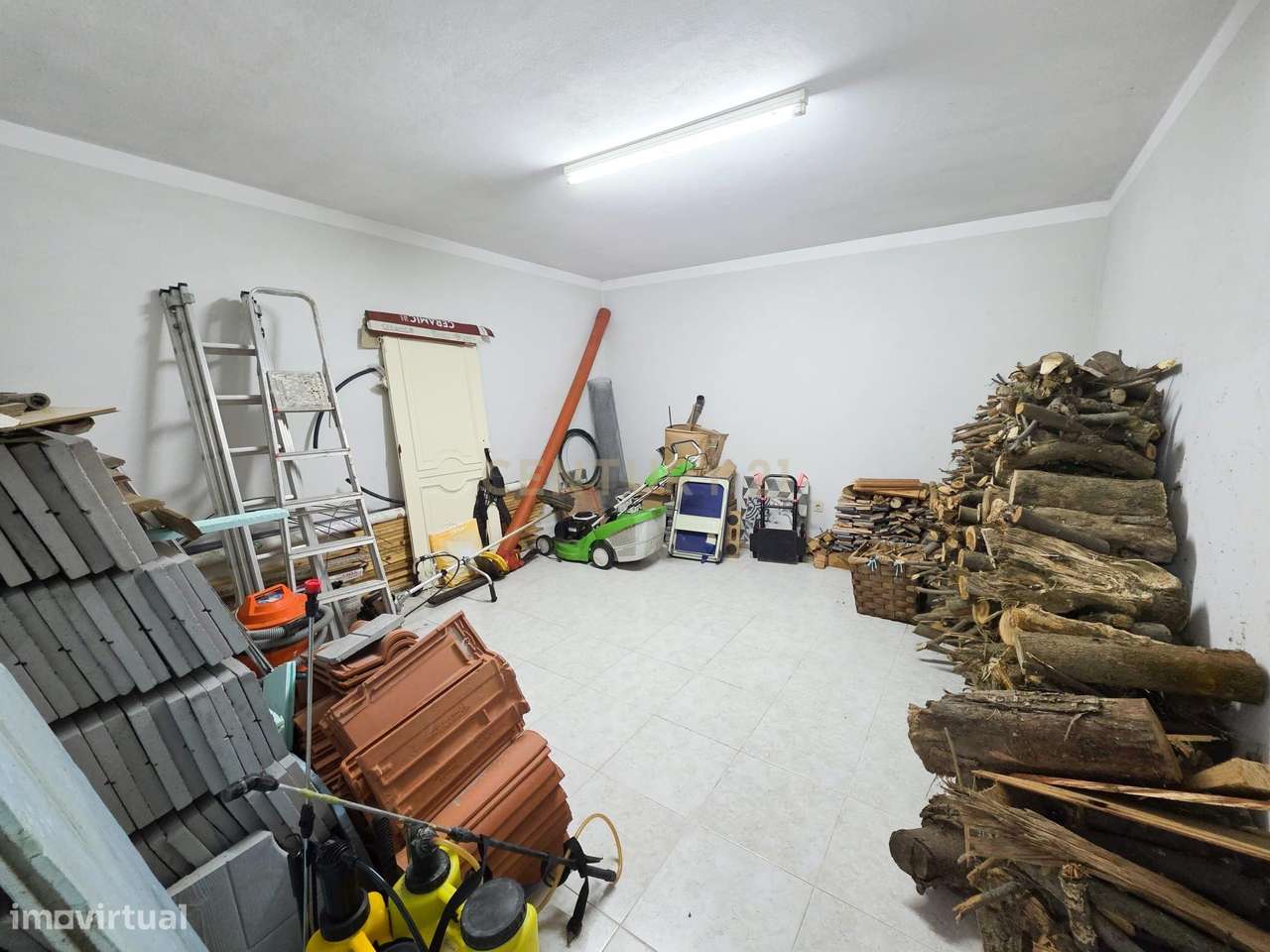 Moradia situada em Beire / Paredes-50