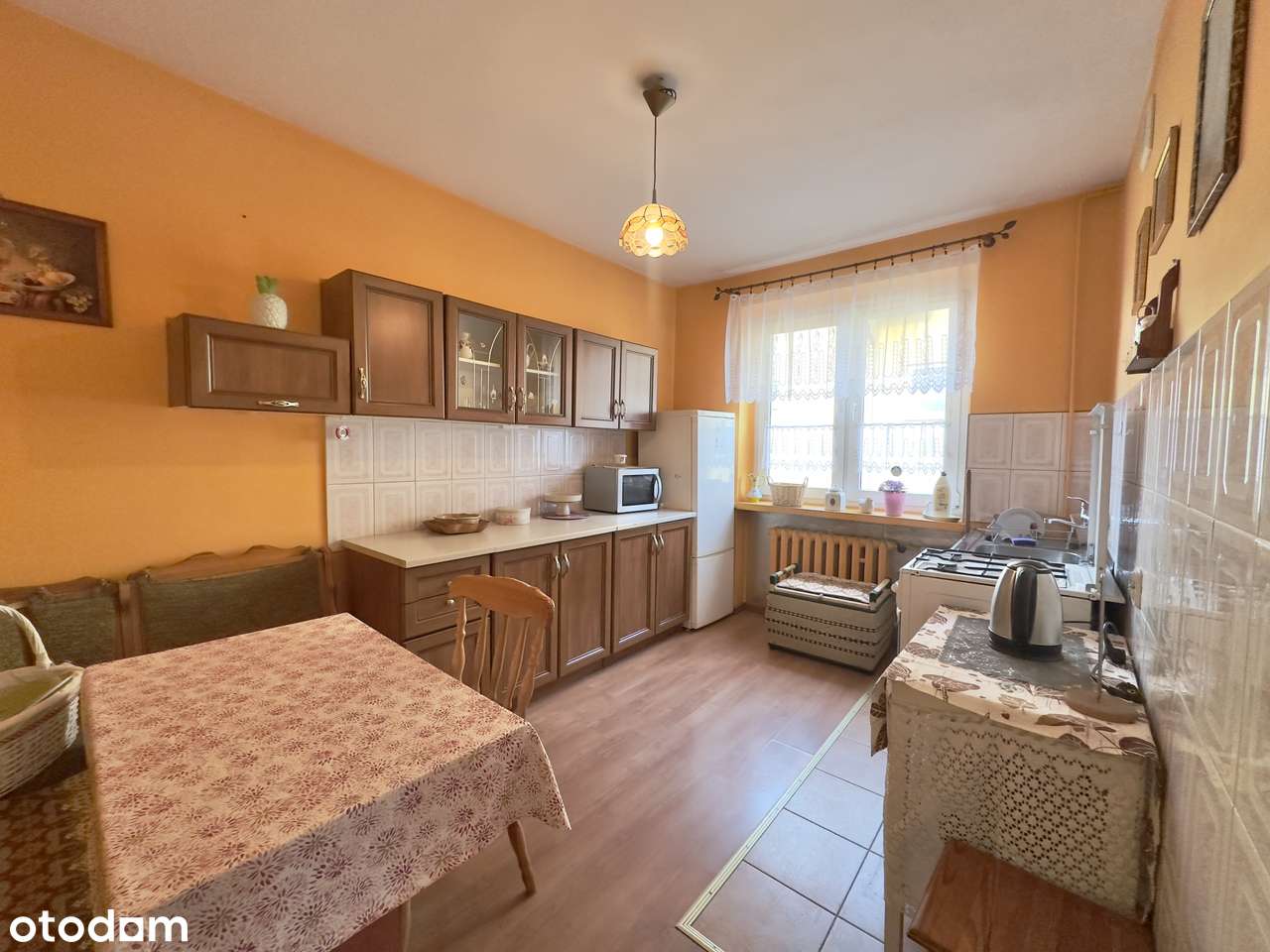 Nowa oferta centrum. Dom bliźniak do remontu z lokalem uslugowym - Pełny obrazek: 5/10