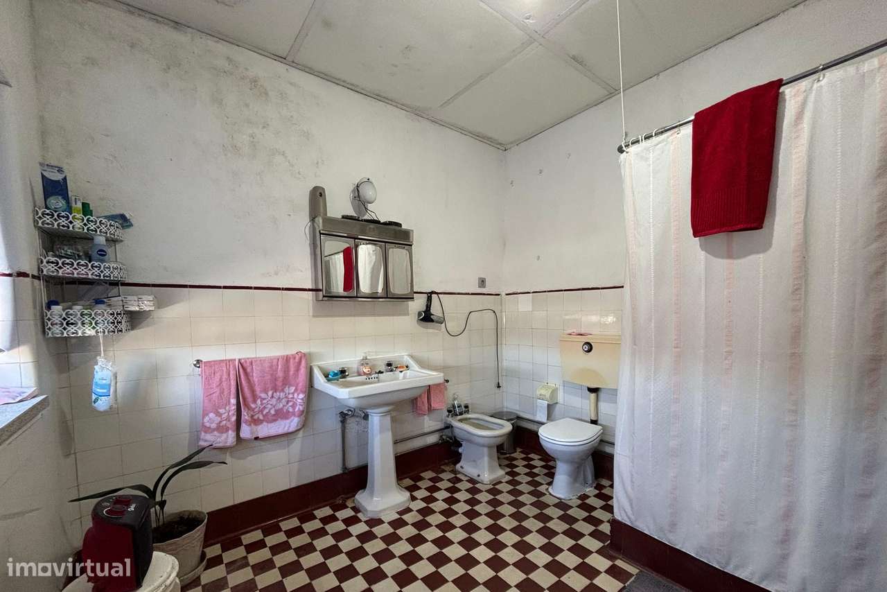 Moradia T7, Viseu, Tondela, Lobão da Beira-10