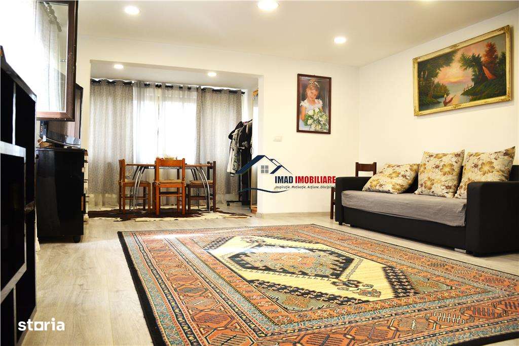 Casa de vanzare in Vacaresti, 7 km de Targoviste - spatiu generos, lin - Imagine principală: 5/12