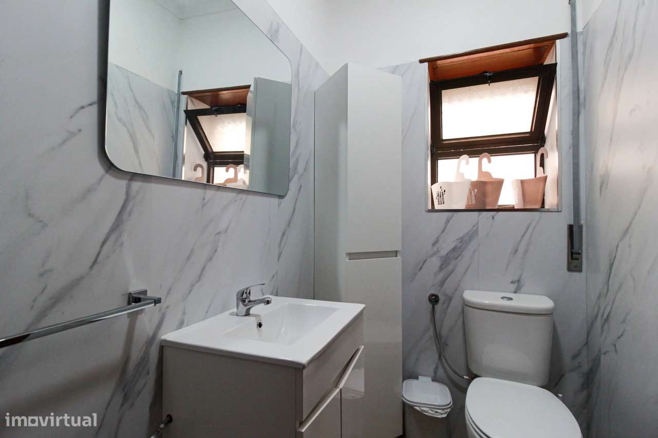 Apartamento T3 com 85,6m² e parqueamento em Coimbra-14