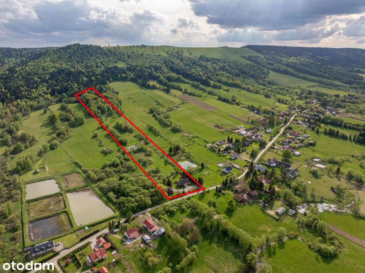 Wygodny dom. Działka 3,5ha. Staw.Las -Bieszczady-1