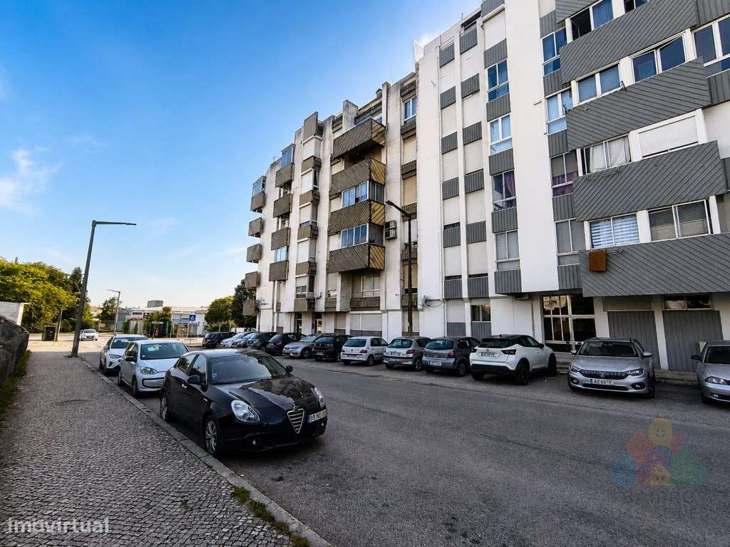 Apartamento T3 com elevador em excelente localização -Tomar-9