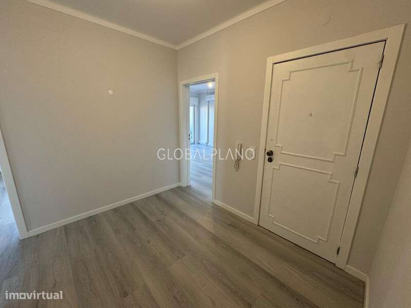 Apartamento T3 Avenida 25 de Abril-1