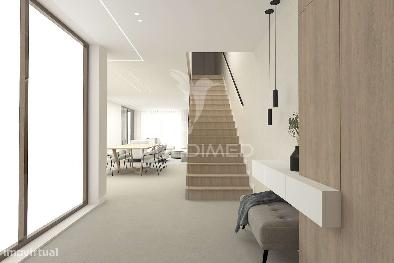 Moradias em construção de Arquitetura Escandinava em Condomínio Pri... - Grande imagem: 5/27