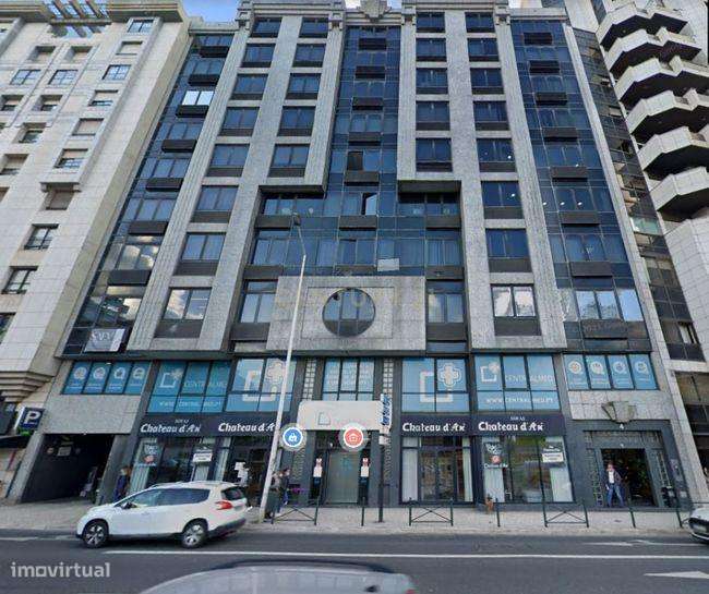 Escritório para arrendamento com 37 m2 em Entre-Campos - Grande imagem: 3/15