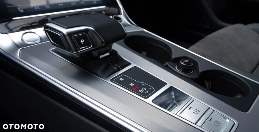 Audi A6 Avant 40 TDI quattro S tronic sport - 17