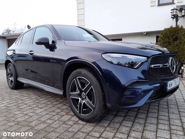 Mercedes-Benz GLC Coupe 200 mHEV 4-Matic AMG Line - 11