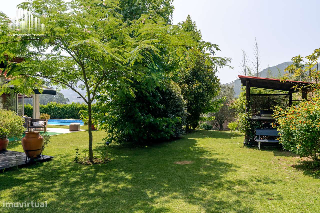 Requintada e elegante quinta com piscina, situada em Ponte de Lima!-34